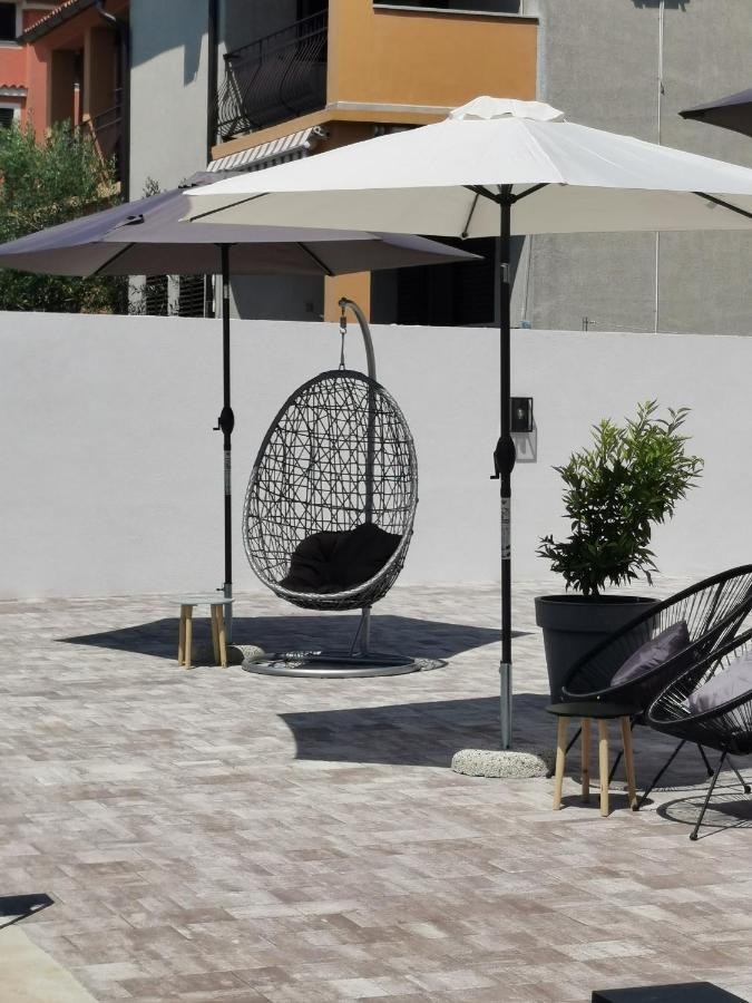 Villa Lamanova ロヴィニ エクステリア 写真