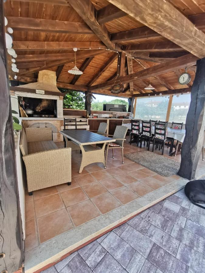 Villa Lamanova ロヴィニ エクステリア 写真