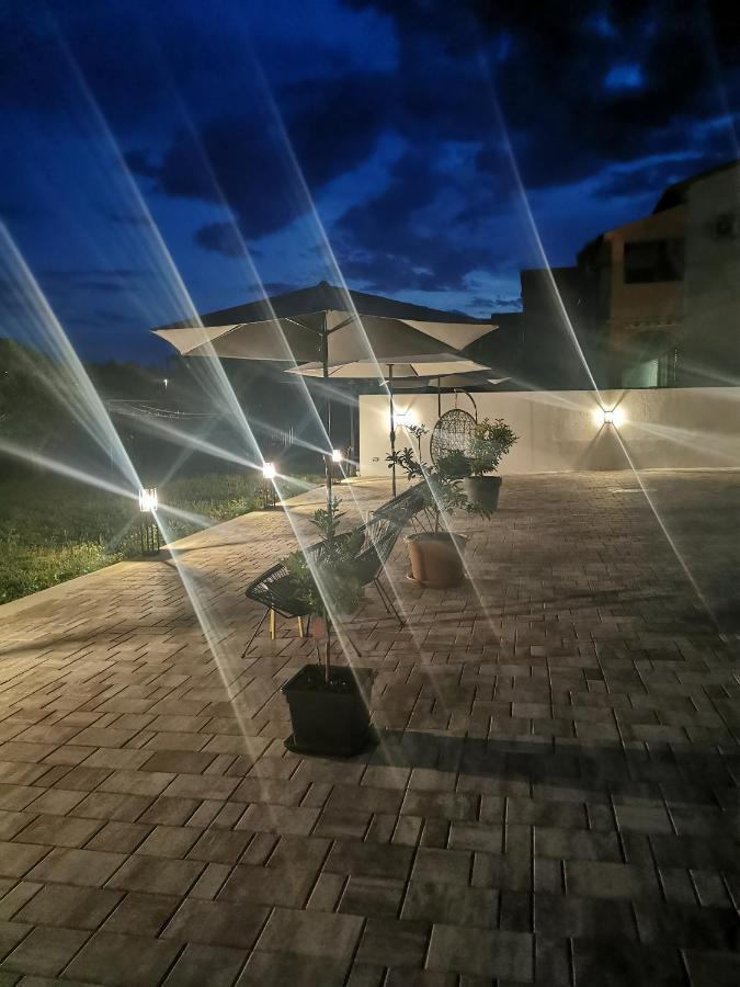 Villa Lamanova ロヴィニ エクステリア 写真